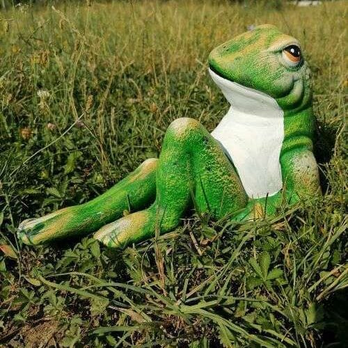 Градинска Фигура Жаба с жабче - TGC48