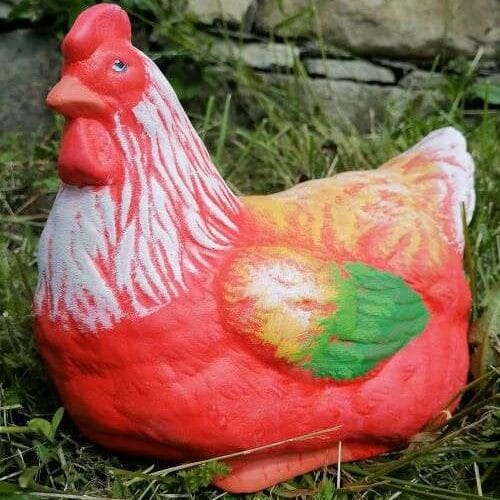 Градинска Фигура Черна Кокошка - TGC106 - легнала