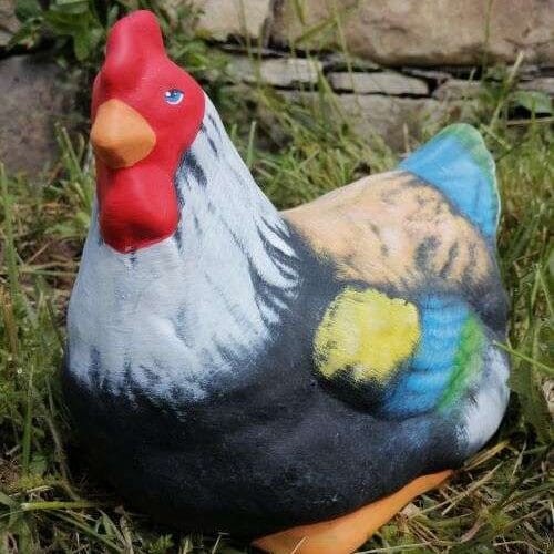 Градинска Фигура Черна Кокошка - TGC106 - легнала