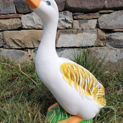 Градинска Фигура Гъска на поставка - TGC141