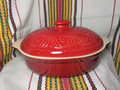 Елипсовиден гювеч бяла керамика 4.5 литра - TGG931